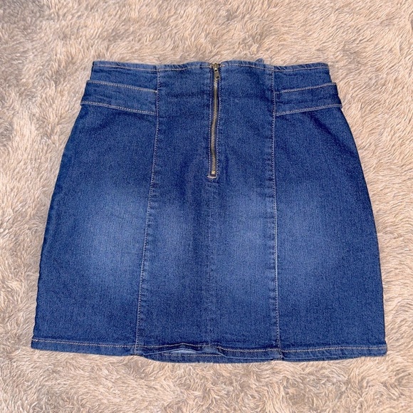 Gianni Bini Denim Skirt - Picture 7 of 9